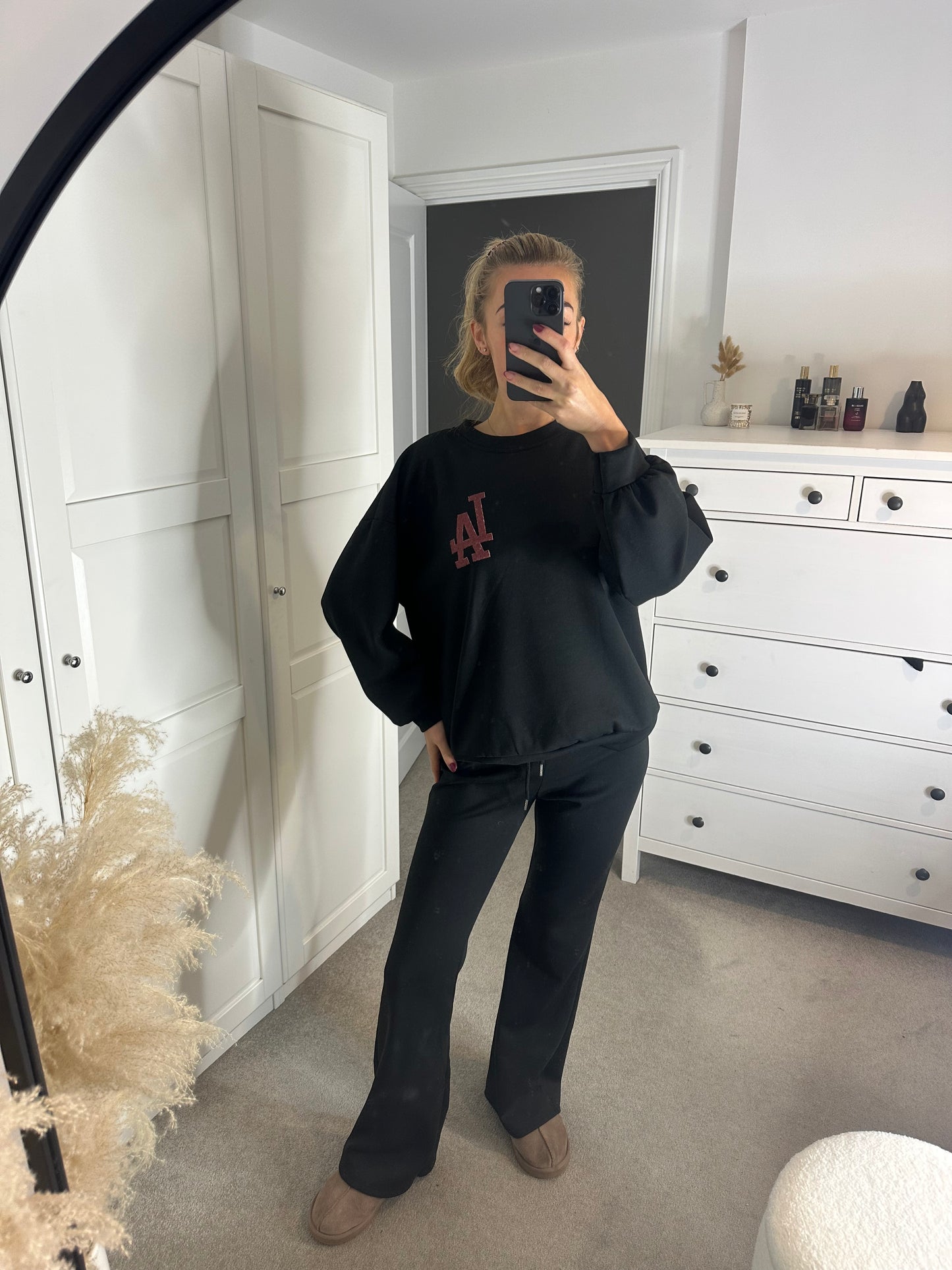 LA Tracksuit (all colours)